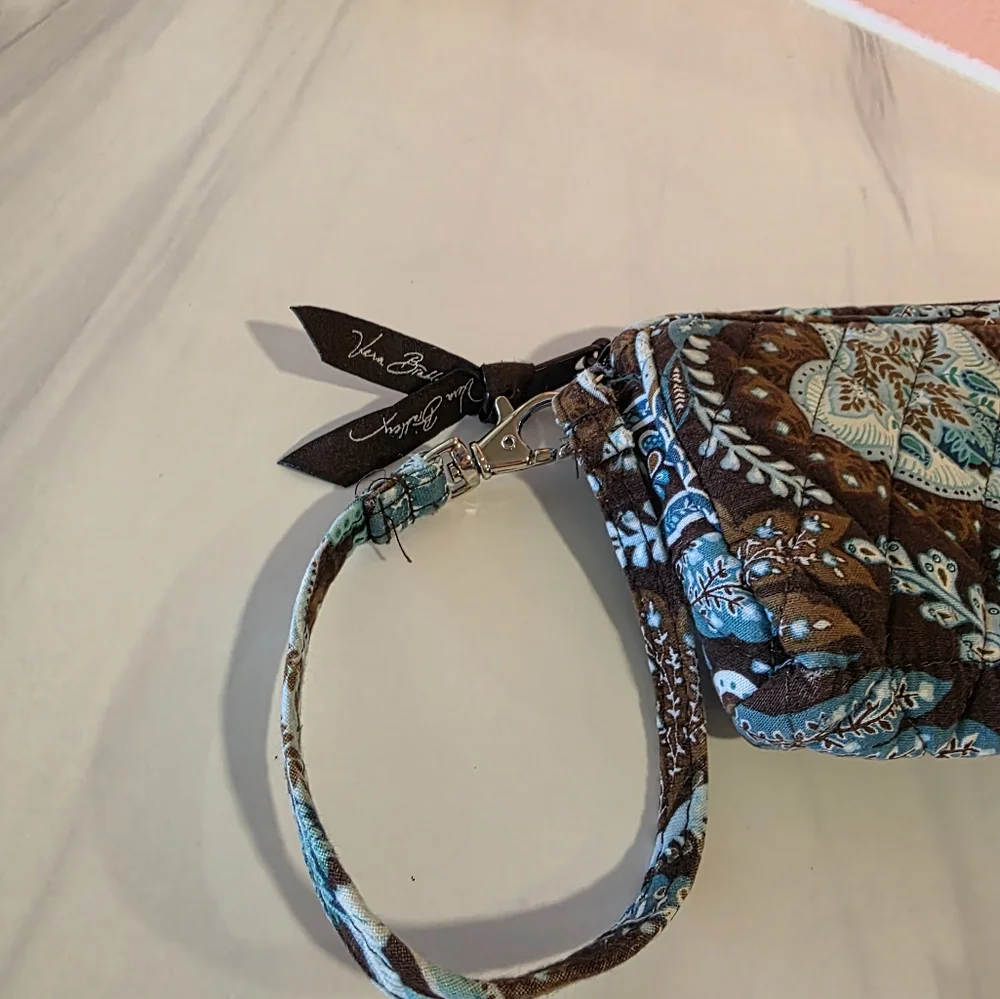 Vera Bradley Mini Bag Cosmetic Clutch Brown and Blue Paisley Floral Wristlet